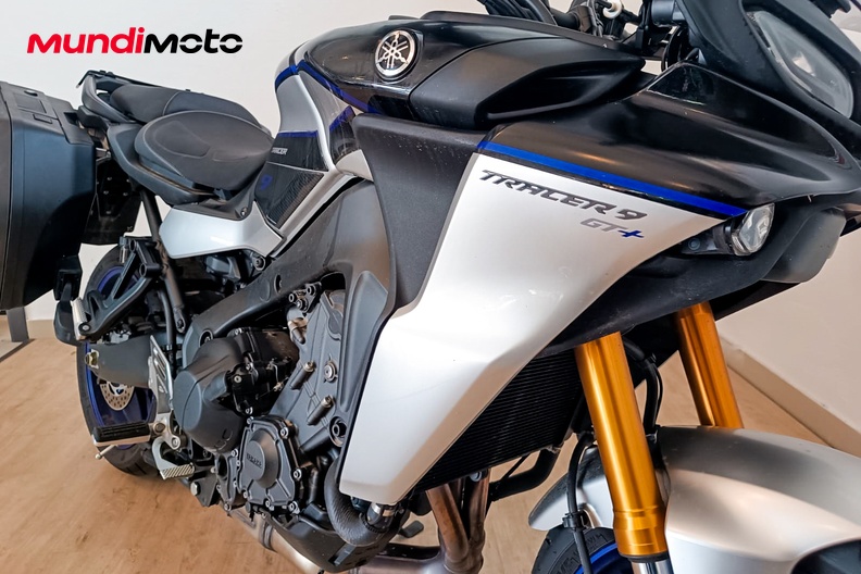 Motorbike image 4
