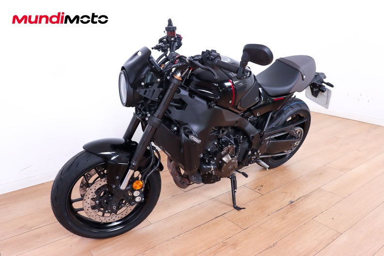 Motorbike image 7
