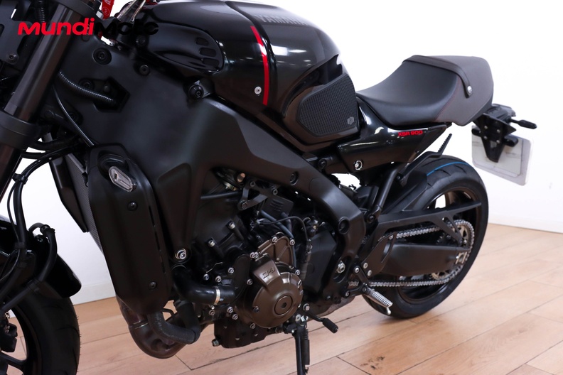 Motorbike image 8