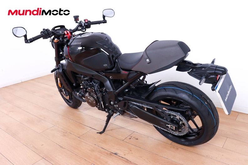 Motorbike image 6