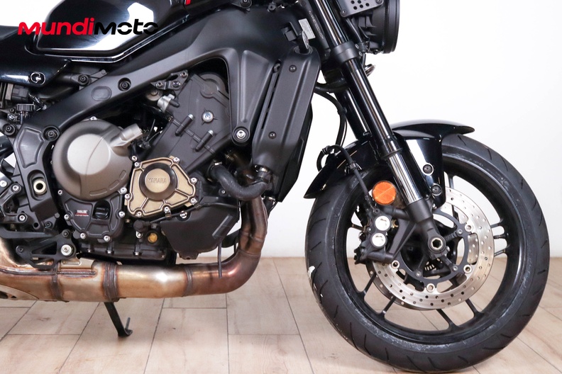 Motorbike image 13