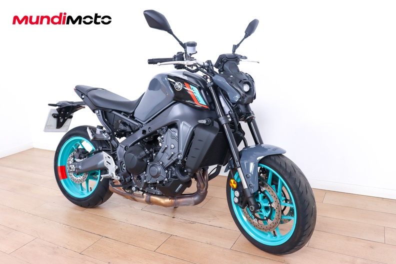 Motorbike image 1