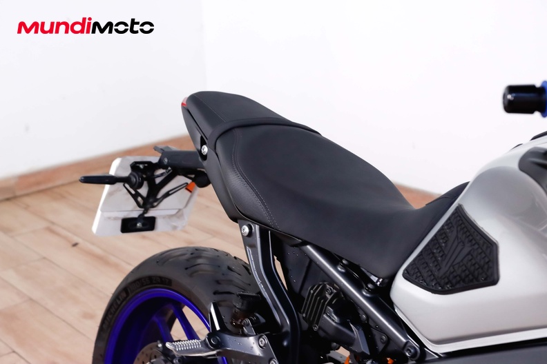 Motorbike image 13