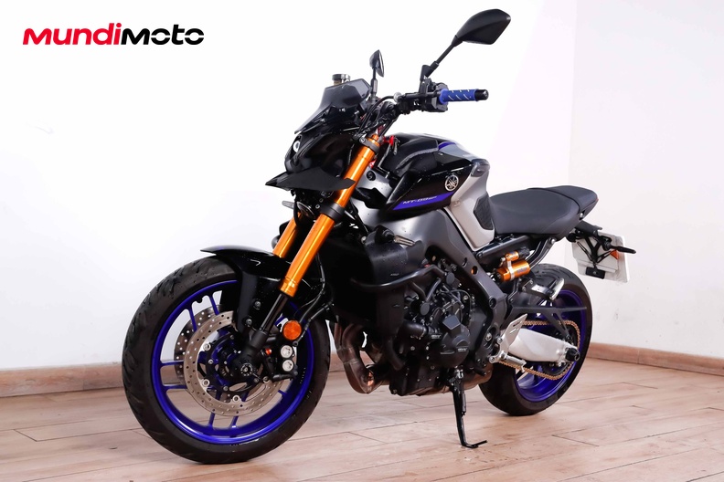 Motorbike image 7