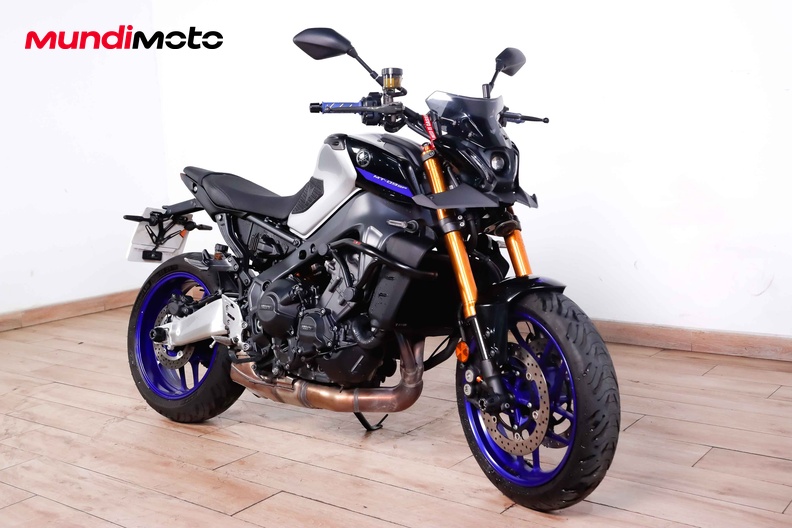 Motorbike image 1