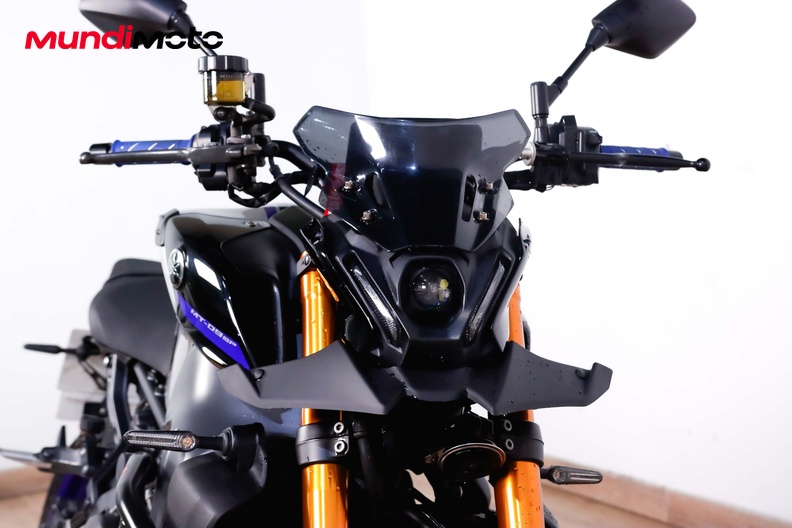Motorbike image 4