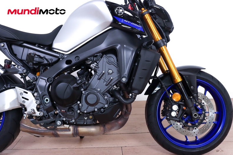Motorbike image 13