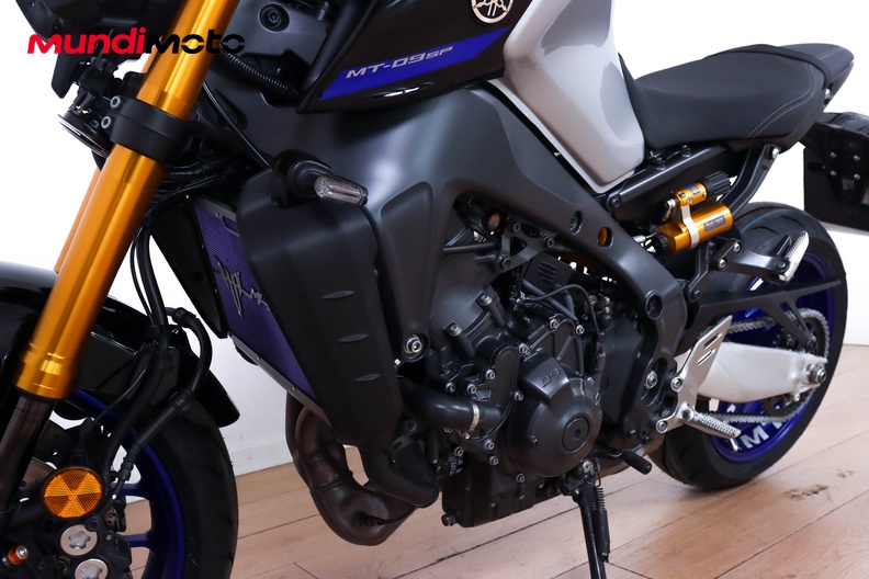 Motorbike image 8