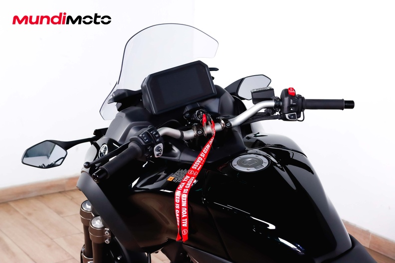 Motorbike image 10