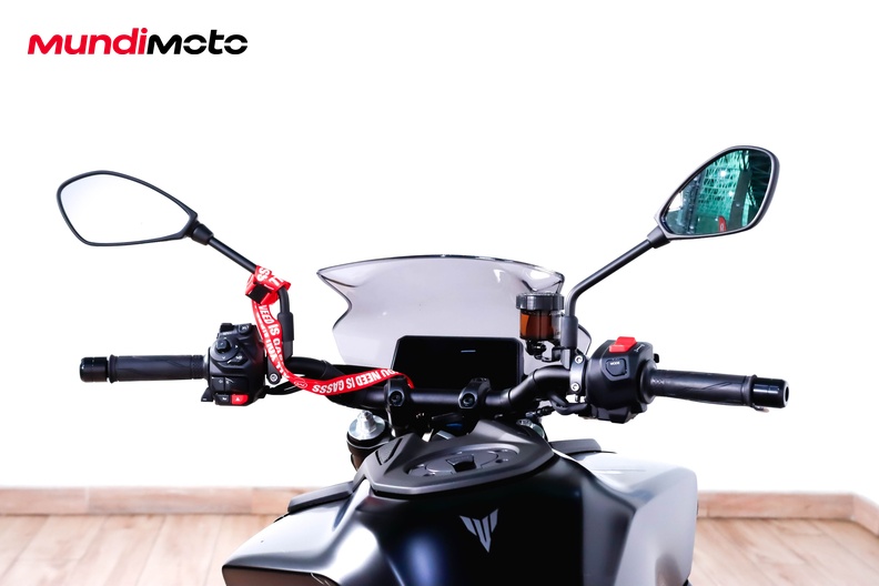 Motorbike image 10