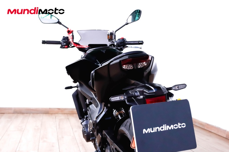Motorbike image 9
