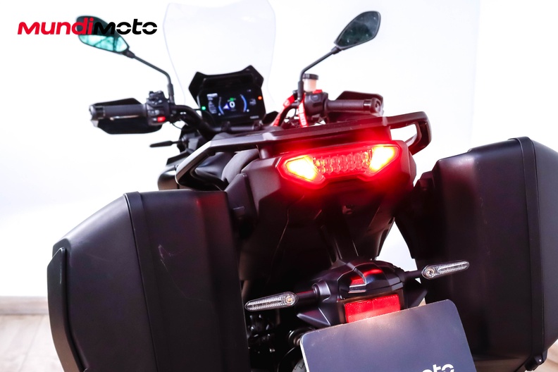 Motorbike image 9