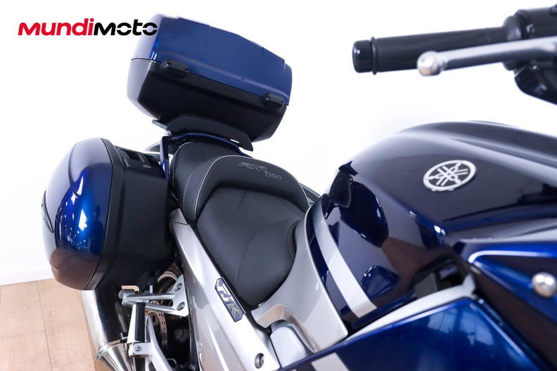 Motorbike image 12