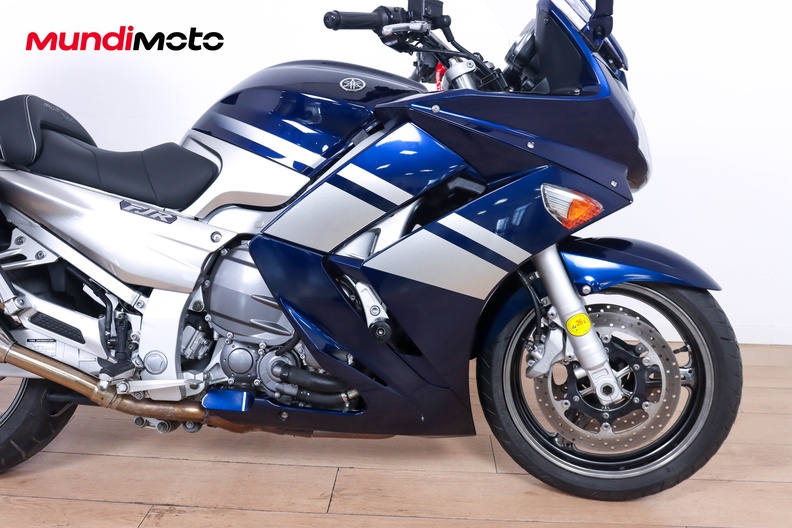 Motorbike image 13