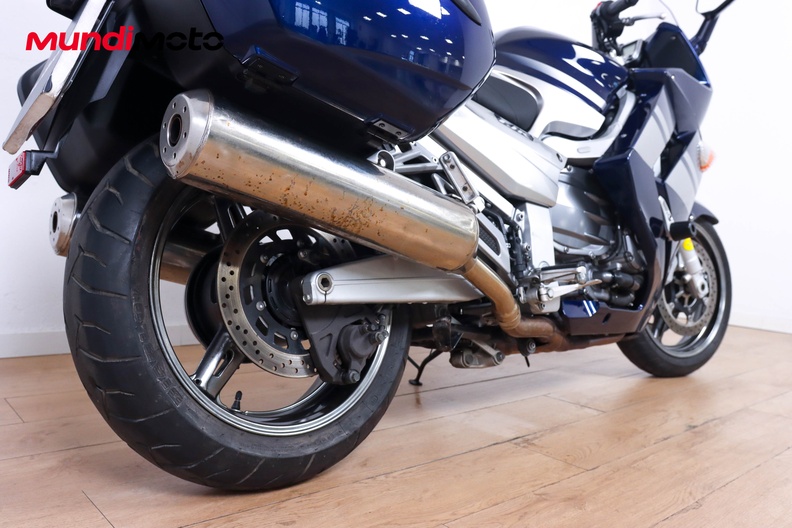 Motorbike image 3