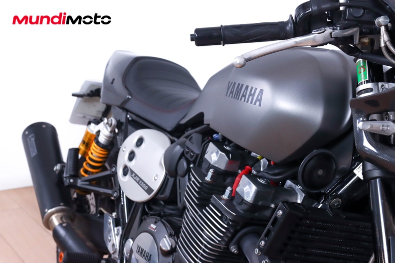 Motorbike image 12