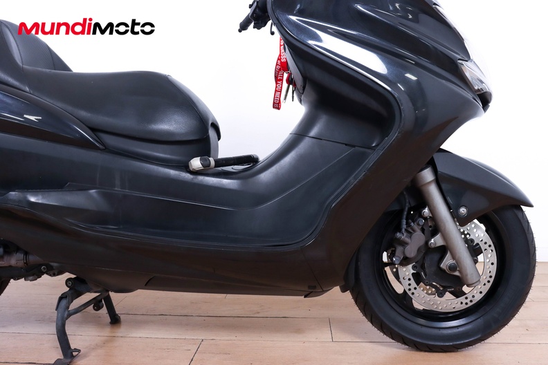 Motorbike image 13