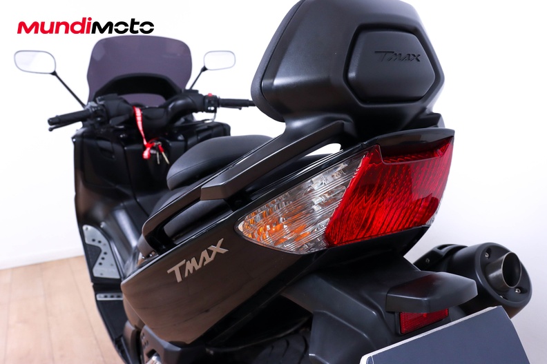 Motorbike image 9
