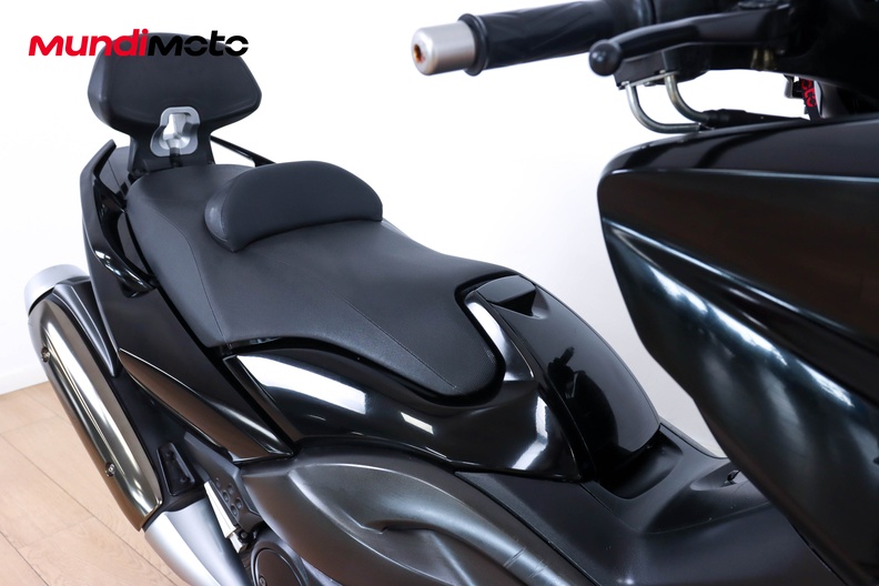 Motorbike image 12
