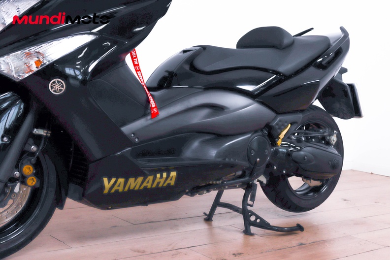 Motorbike image 8