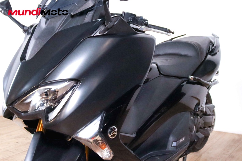 Motorbike image 8