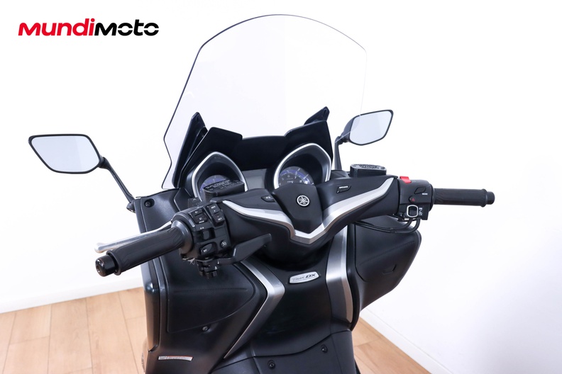 Motorbike image 10