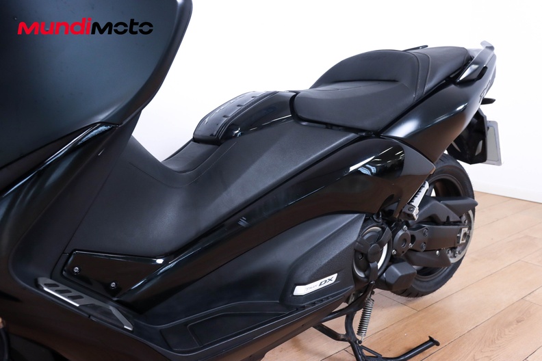 Motorbike image 8