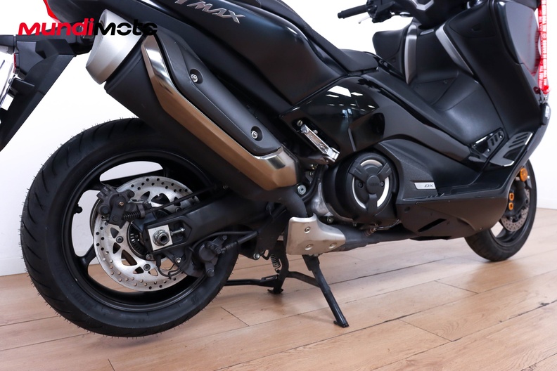 Motorbike image 3