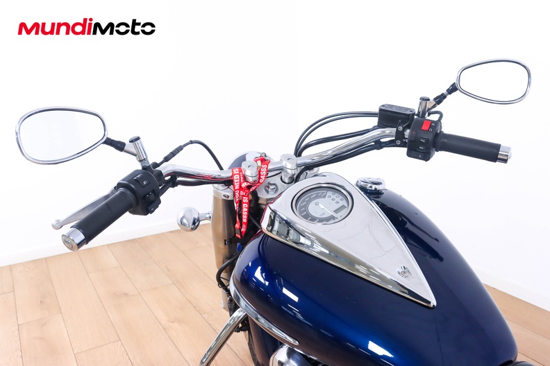 Motorbike image 10