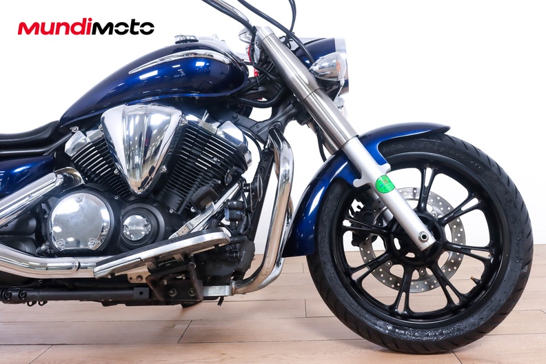 Motorbike image 13