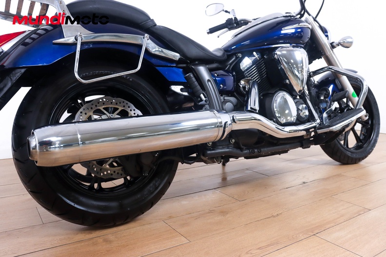 Motorbike image 3