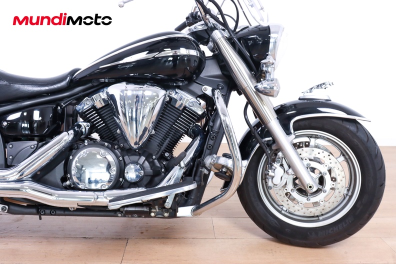 Motorbike image 13