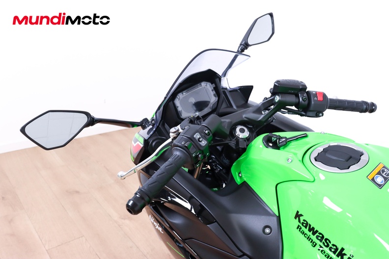 Motorbike image 10