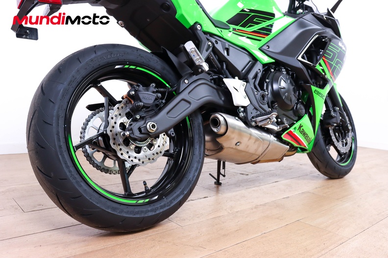 Motorbike image 3