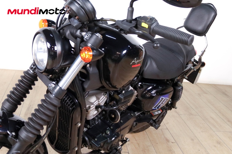 Motorbike image 8