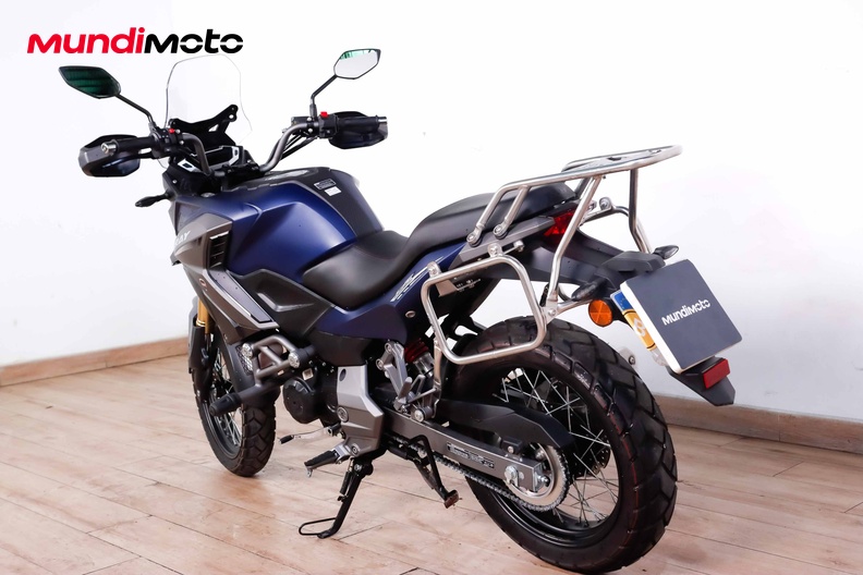 Motorbike image 6