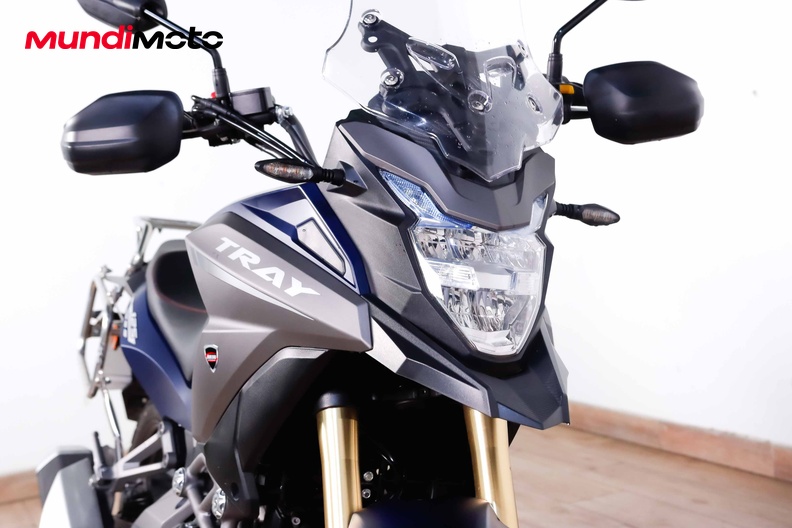Motorbike image 4