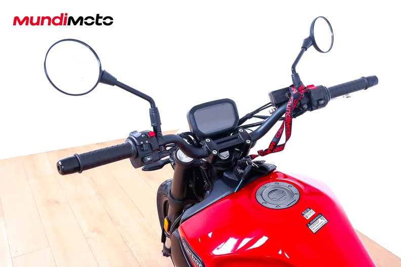 Motorbike image 10