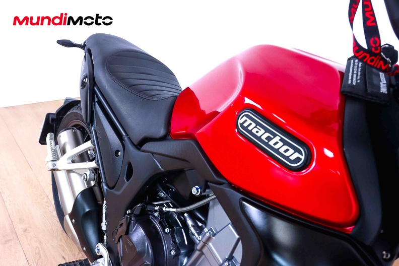 Motorbike image 13