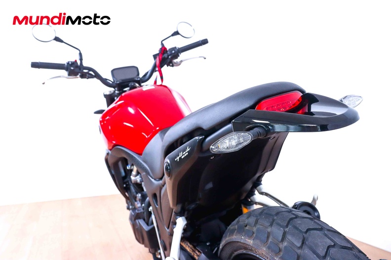 Motorbike image 9