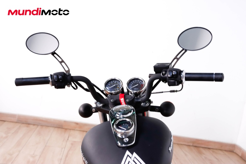 Motorbike image 10