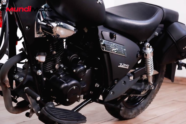 Motorbike image 8