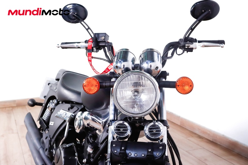 Motorbike image 4