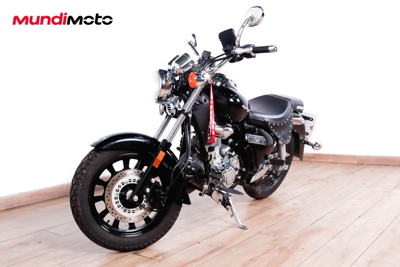Motorbike image 7