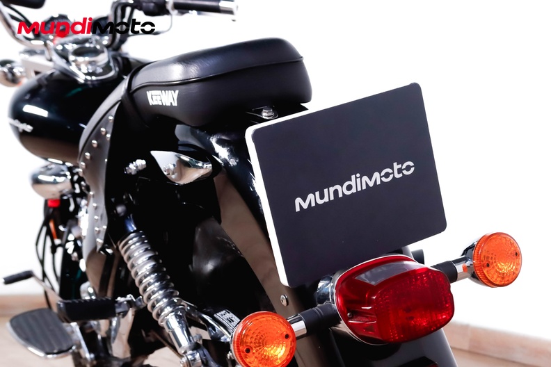 Motorbike image 9