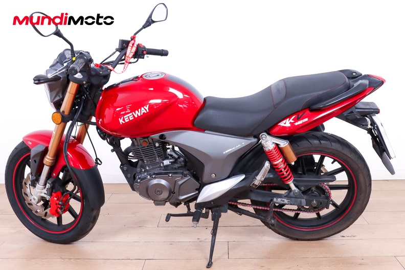 Motorbike image 5