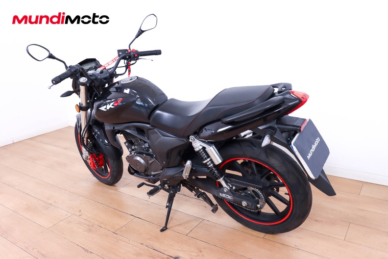 Motorbike image 6