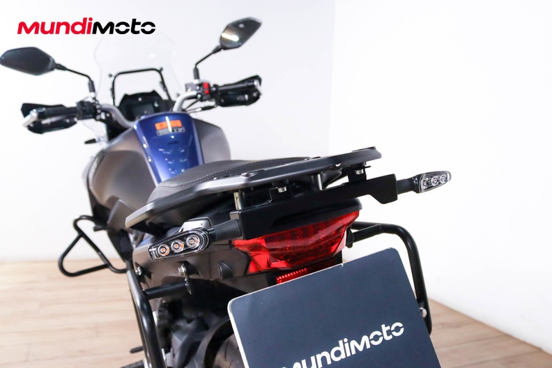 Motorbike image 9