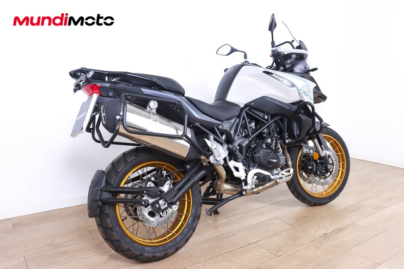 Motorbike image 2