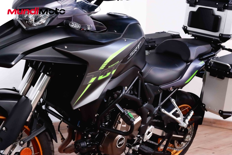 Motorbike image 8